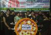 শহীদ মিনারে হিজড়াদের শ্রদ্ধা