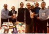 লন্ডনে নাজমুল ইসলাম মকবুল’র গানের বই নিয়ে অনুষ্ঠিত হয় তেতুল আড্ডা