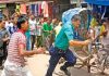 মাইকে ঘোষণা দিয়ে ৩ পুলিশকে গণপিটুনি