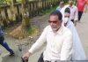 বাবার সঙ্গে আদালতে মিন্নি