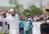 সুনামগঞ্জে লাঠি হাতে স্বেচ্ছাসেবকের দায়িত্ব পালন করলেন মামুনুল হক!
