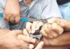 অস্ত্র নিয়ে শ্রমিক লীগ ও জাতীয় পার্টির দুই নেতার ধস্তাধস্তি