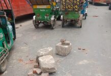ব্রাহ্মণবাড়িয়ায় তীব্র গ্যাস-সংকট: প্রতিবাদে মহাসড়ক অবরোধ!